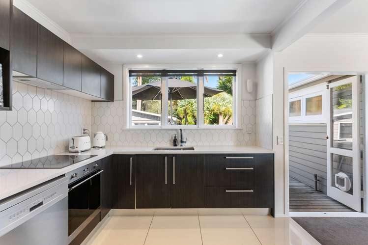 2 Webb Place Forrest Hill_5