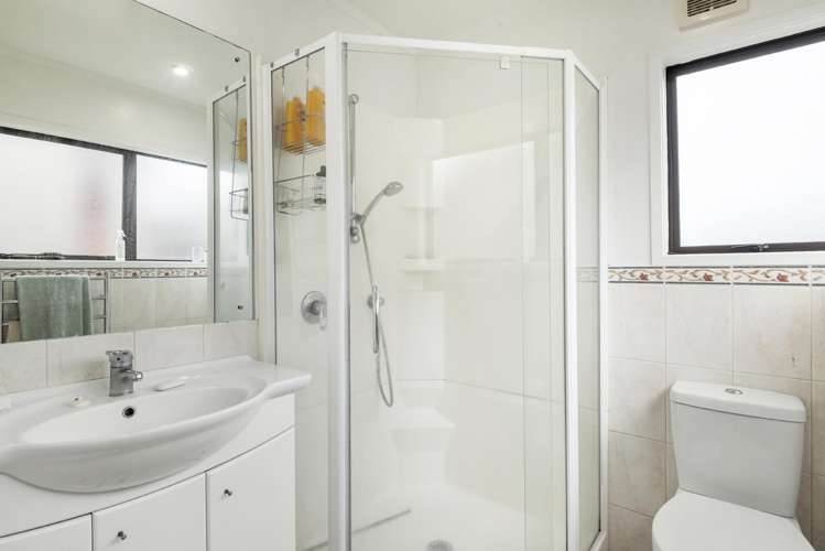 3 Trevone Place Forrest Hill_17