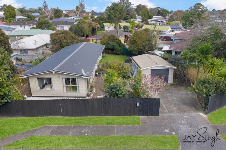1 Elmwood Place Manurewa_13