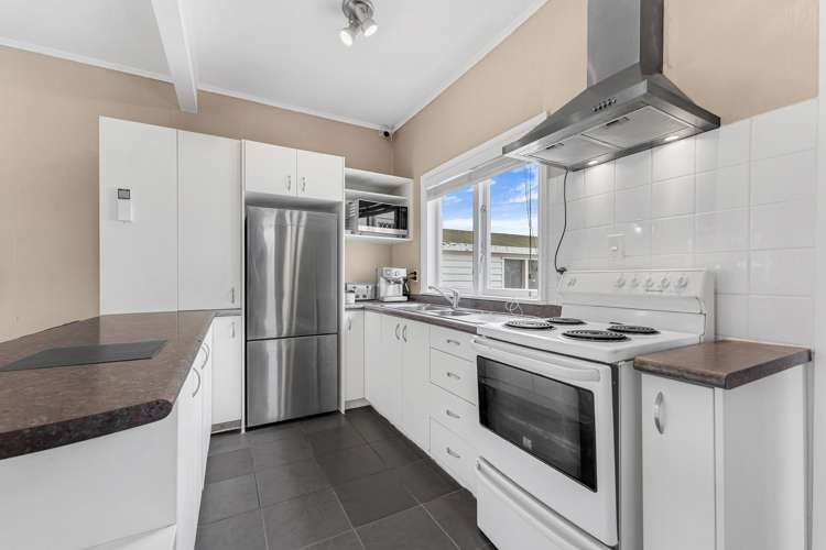 29 Kelvin Road Papakura_2