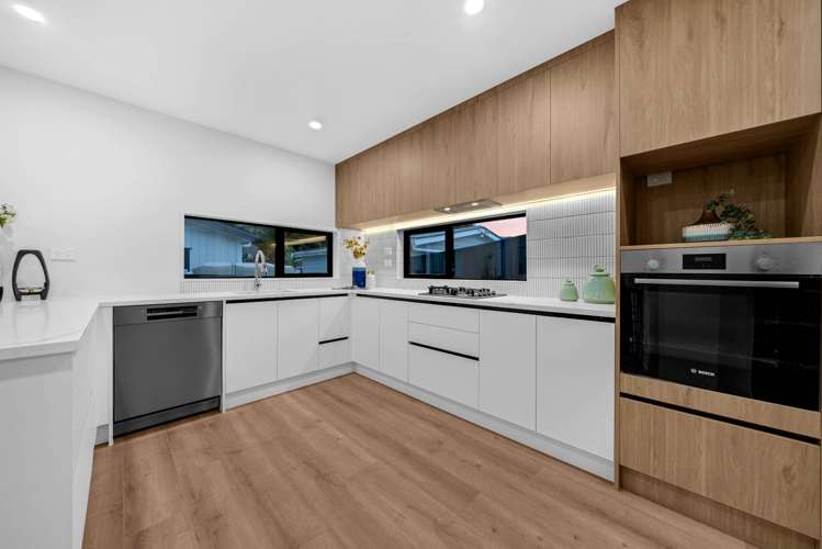 18D Geneva Place Blockhouse Bay_7