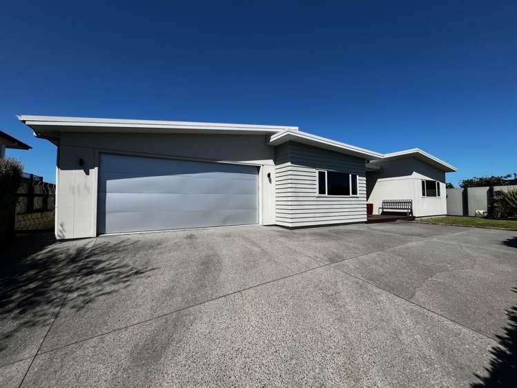 5c Sunshine Rise Raglan_63