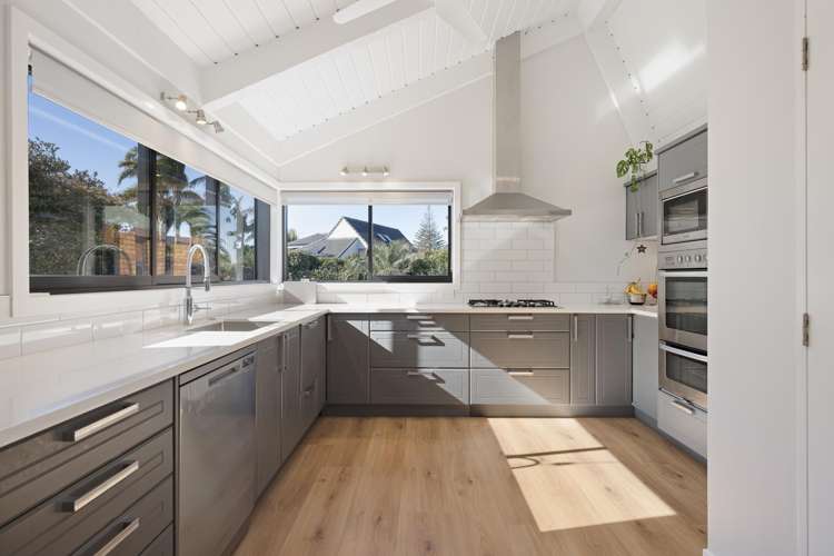 17 Cathray Place Matua_3