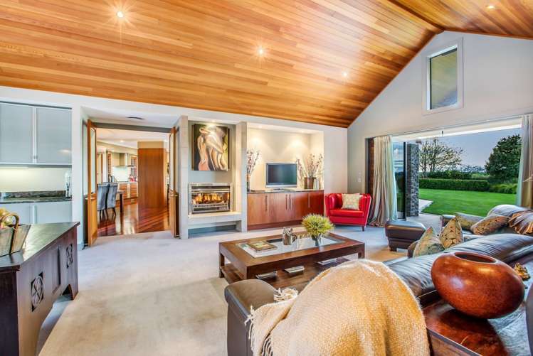 22 Ernest George Drive Karaka_8