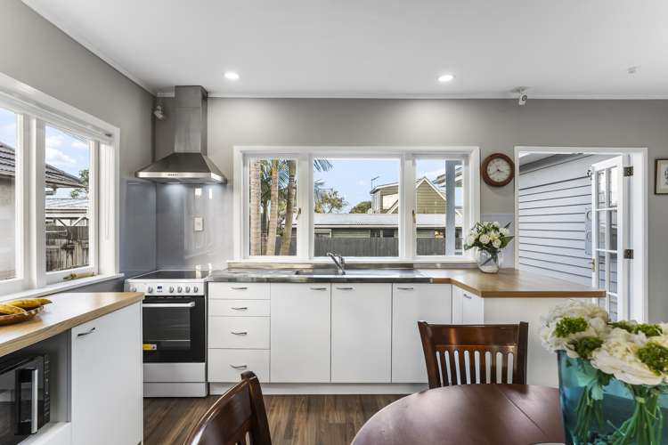 1/84 Barrack Road Mount Wellington_10