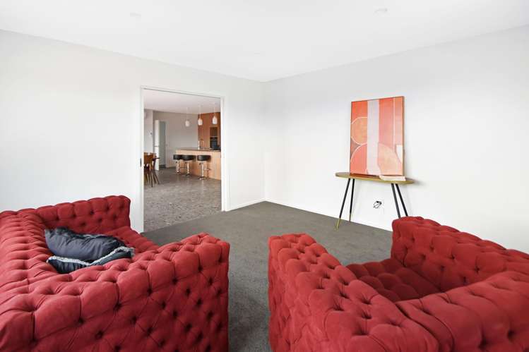 25 Lakeland Avenue Twizel_7