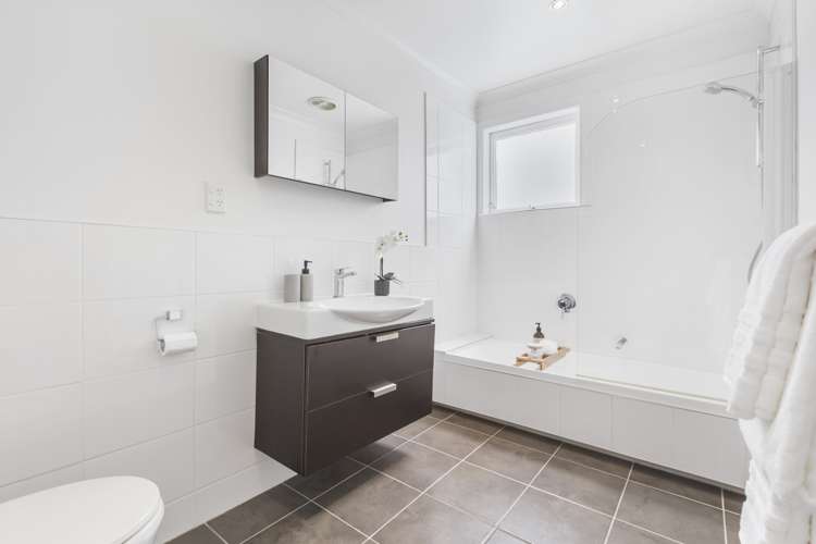 6 Blackett Crescent Meadowbank_17