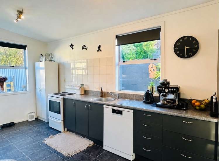 48 Tees Street Oamaru_8