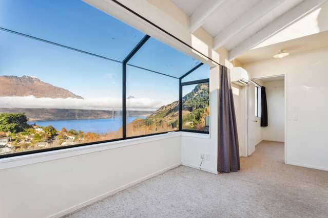 6a Dart Place Fernhill/Sunshine Bay_1