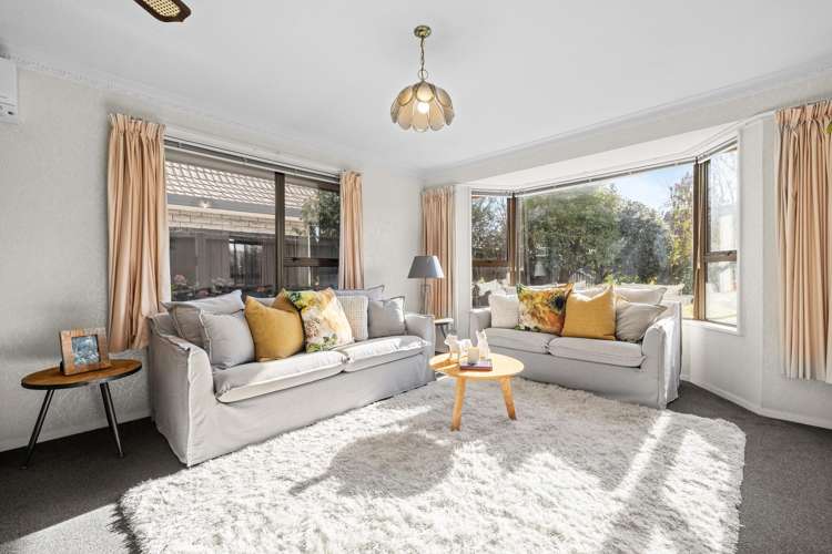 2/1 Alvarez Place Somerfield_2