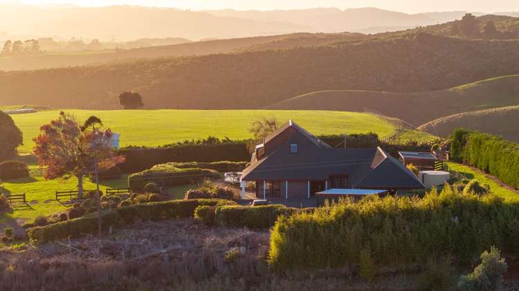 187 Maungatawhiri Road Raglan_32