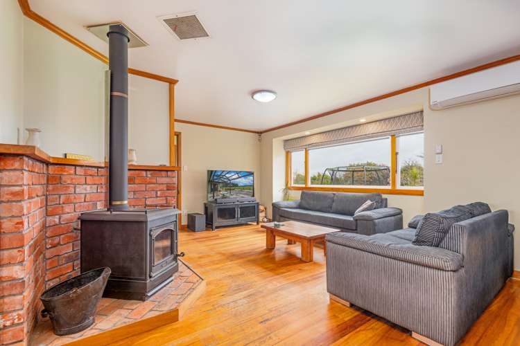 1911 Makino Road Halcombe_5