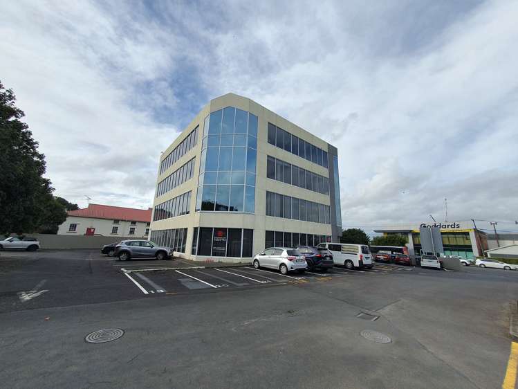 Tenancy 1B/2 Kalmia Street Ellerslie_7