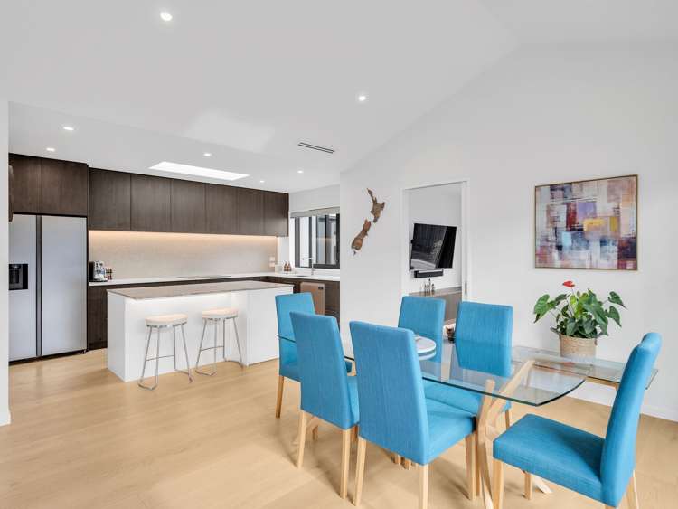 19 Guinevere Drive Lincoln_8