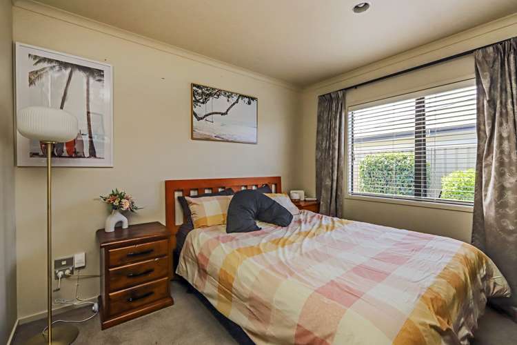 1 Aiden Lane Raureka_7