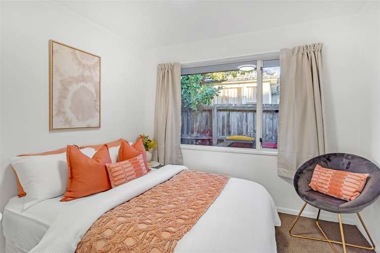 38 Eveleyn Couzins Avenue Richmond_8