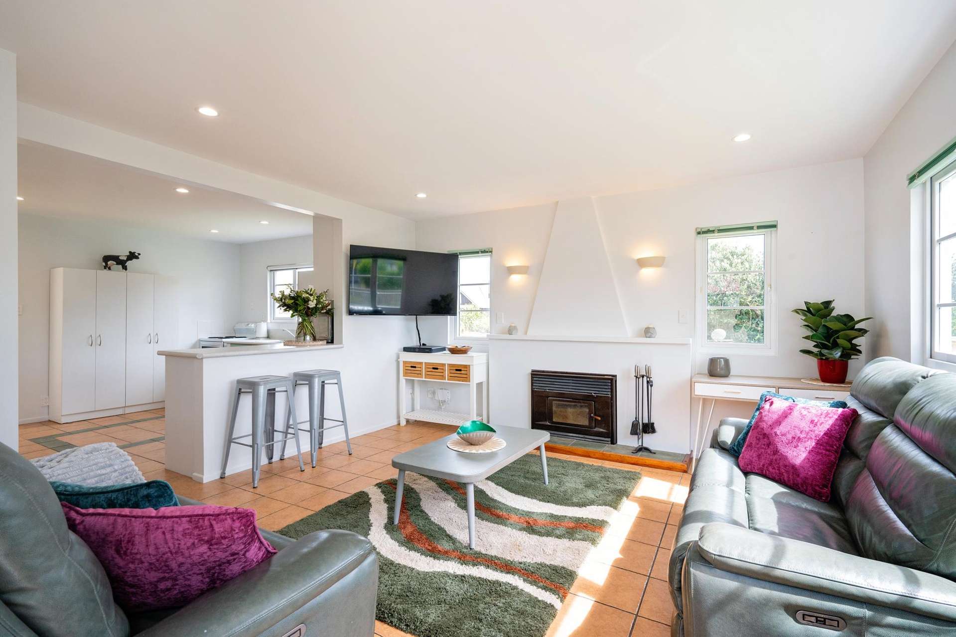 2 Leyland Road Te Awanga_0