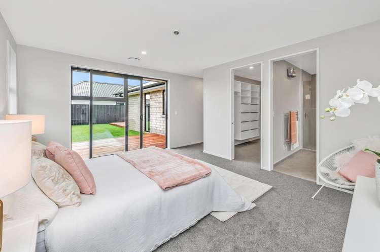 34 Florence Drive Lincoln_20