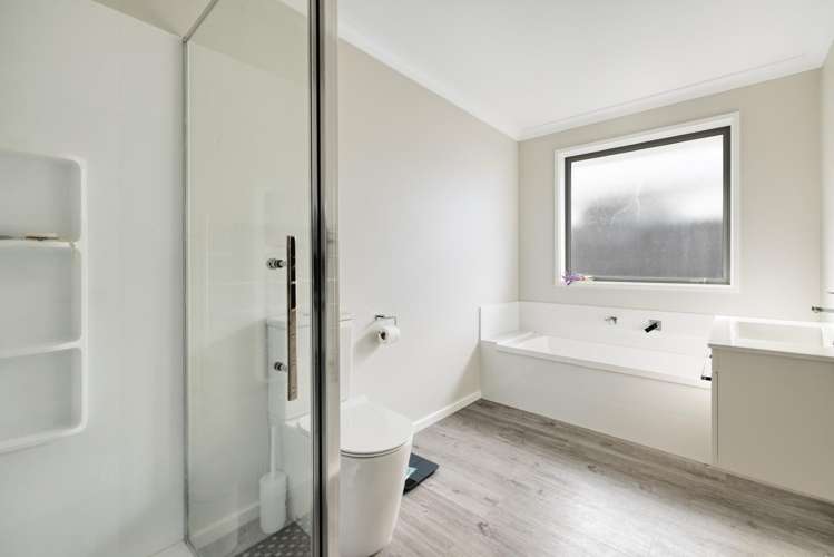 3 Tractor Way Papamoa_10