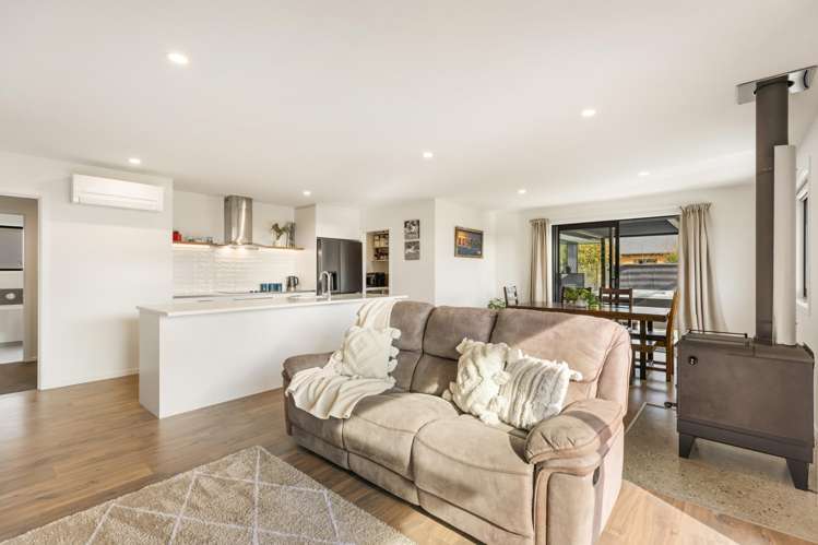 69 Wallis Drive Cromwell_8
