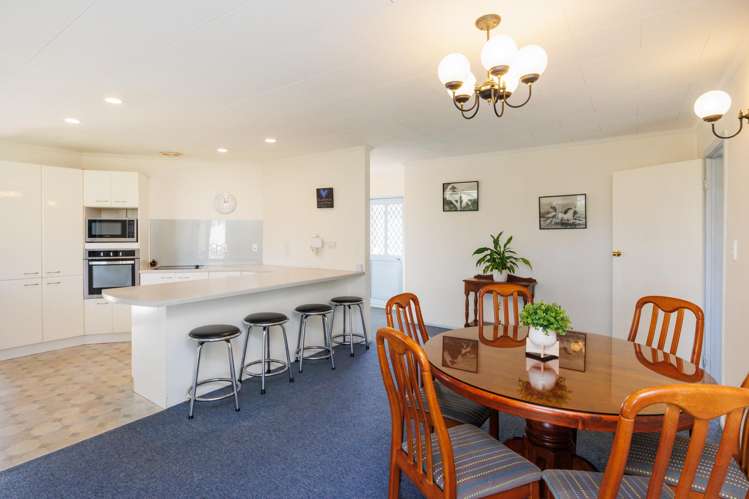 112 Avenue Road Foxton_9