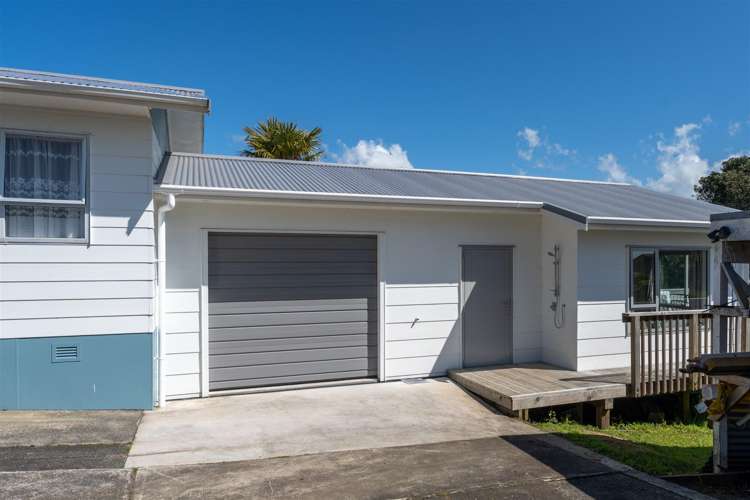 8 Yorke Road Paihia_23