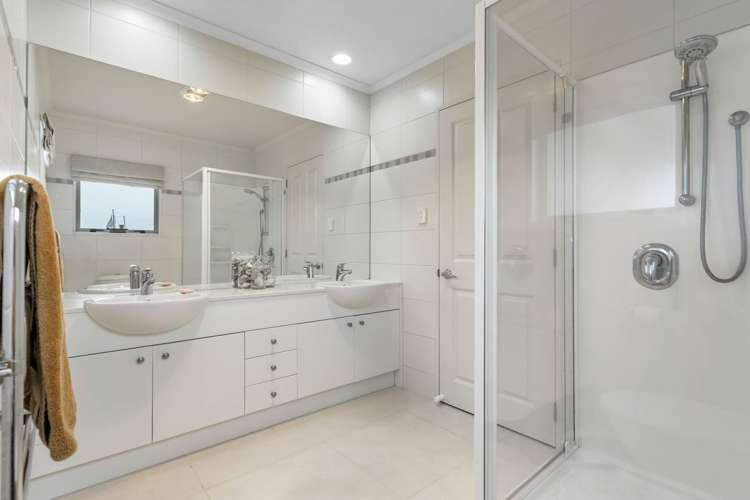 109 Pine Harbour Parade Beachlands_10