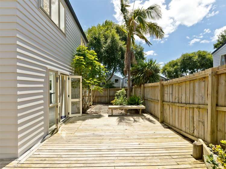 1/24 Fields Parade Oteha_15