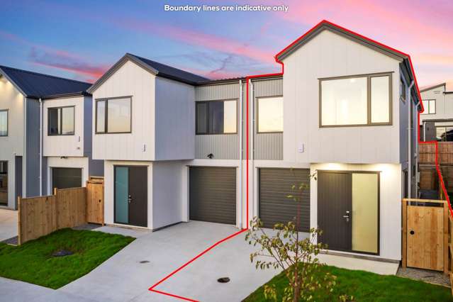 BRAND-NEW, LOW MAINTENANCE FREEHOLD DUPLEX
