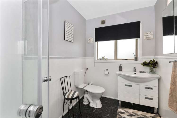 53 Tauiwi Crescent Hei Hei_12