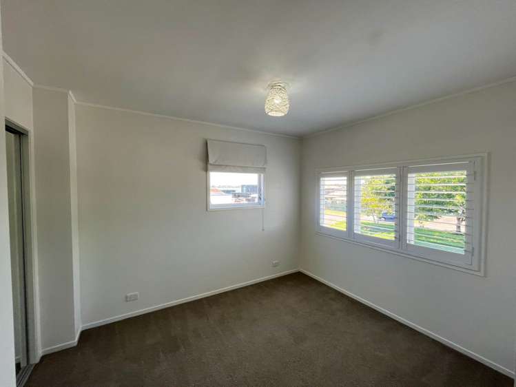 5B Arkley Avenue Farm Cove_18