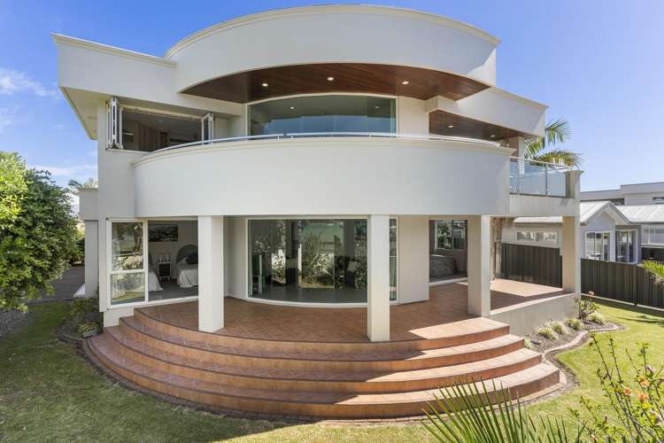 301 Beach Road_1