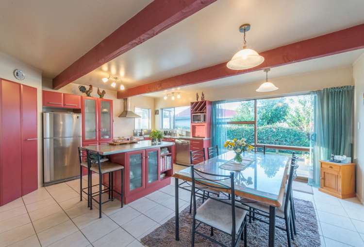 30 Matuhi Rise Henderson_1