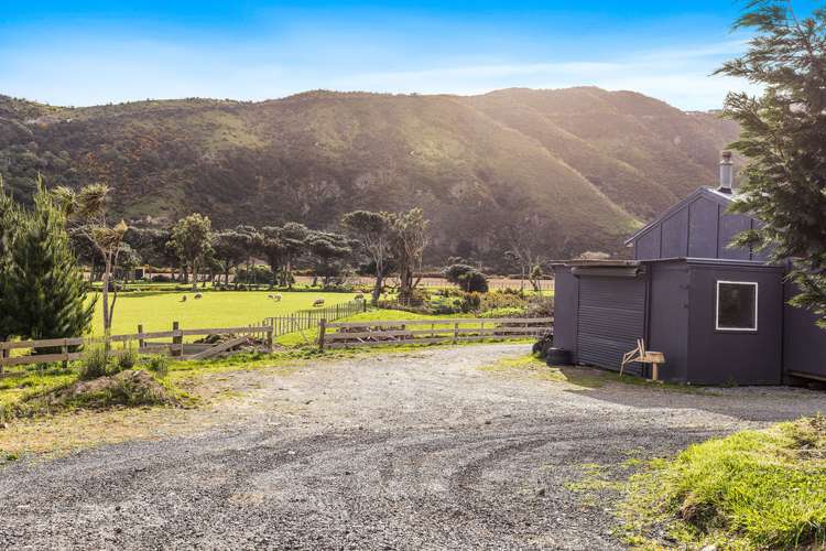 940 Pencarrow Coast Road Pencarrow Head_3