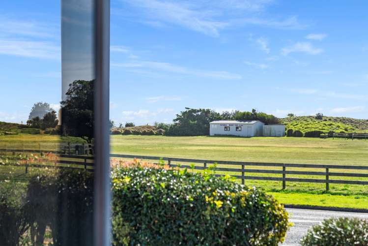 484 Papamoa Beach Road Papamoa_21