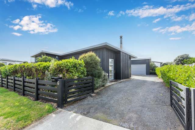 6 Olliver Grove Waikanae Beach_3