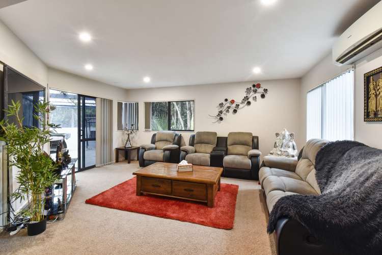 82 Eugenia Rise Totara Heights_16