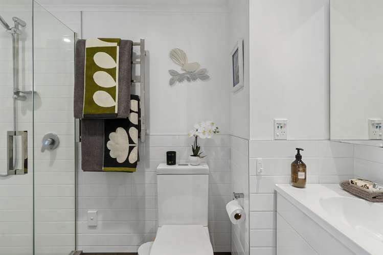 13 Evelyn Road Cockle Bay_21