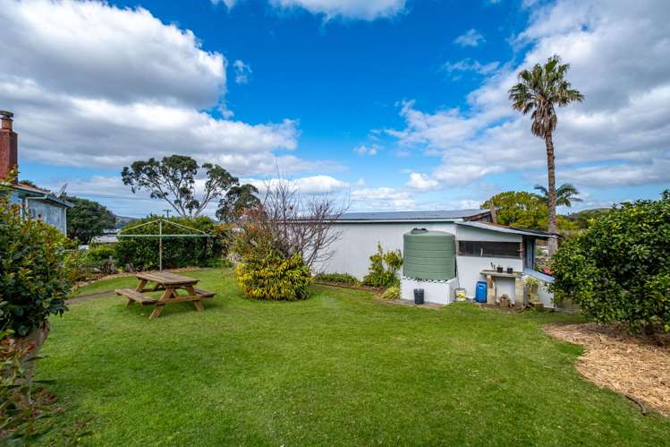 18 Grey Street East Mangonui_32