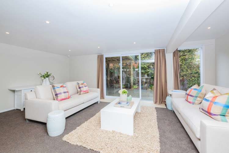 1/19 Lake Road Northcote_12