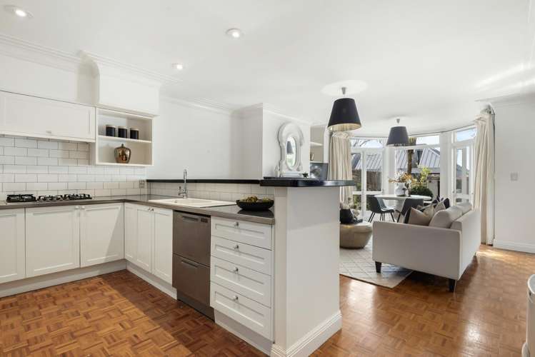 12 Arthur Street Freemans Bay_11