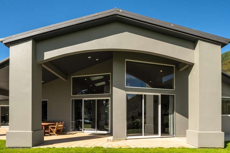 5564 Kenepuru Road Waitaria Bay_17