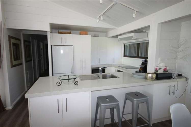 9 Vista Paku Pauanui_6