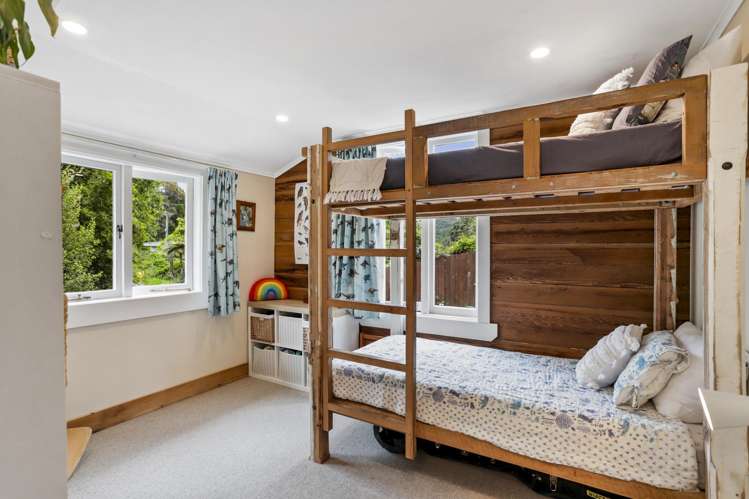 619 Huia Road Parau_16