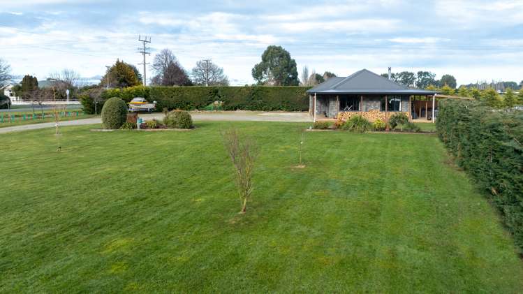 176 Seaward Road Edendale_19