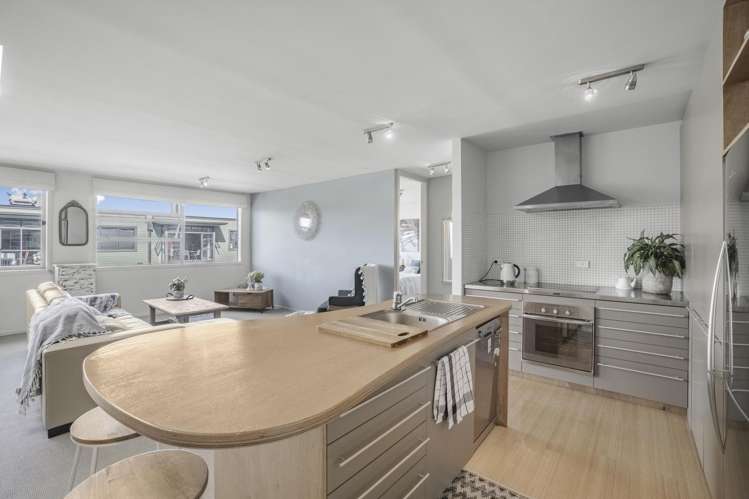11/337 Jackson Street Petone_7