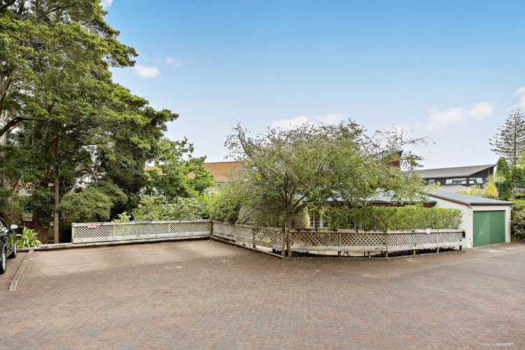 16g Cathedral Place Parnell_24