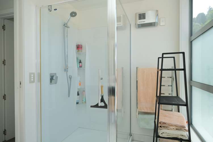 79 North Road North East Valley_26