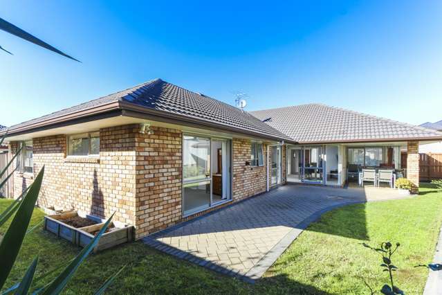 3 Gibbston Crescent Flat Bush_2