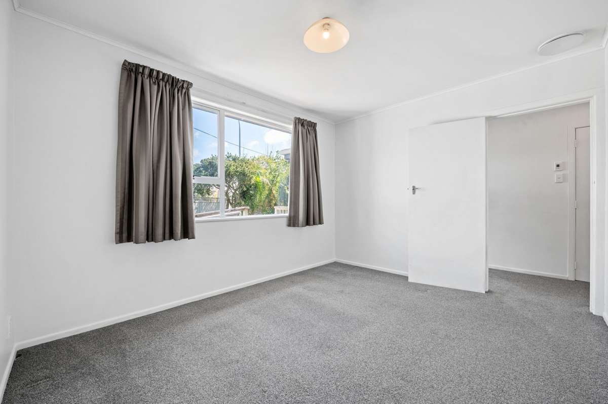 49 Tuhikaramea Road_2